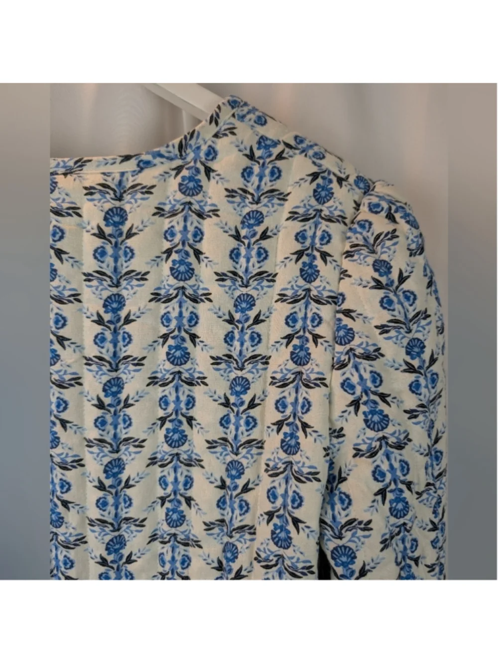 House Of Harlow Floral Blue and White Women's Jacket Size L New No Tags